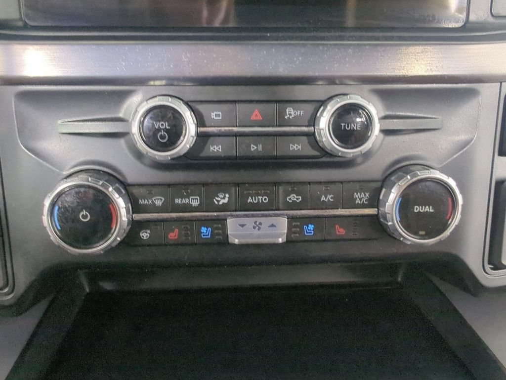 Certified 2025 Ford F450 Lariat w/ Lariat Ultimate Package AWD/4WD image 21