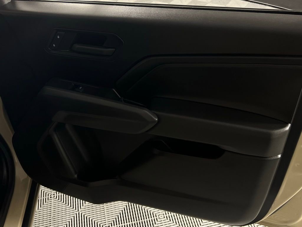 Used 2024 Chevrolet Colorado W/T image 33