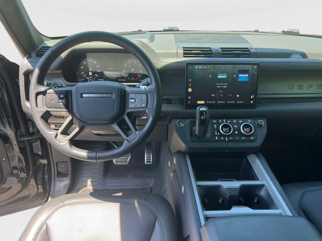 Used 2025 Land Rover Defender 110 V8 AWD/4WD image 12