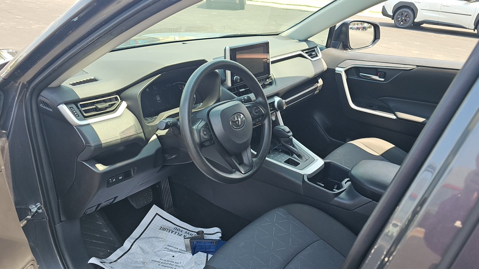Certified 2025 Toyota RAV4 XLE AWD/4WD image 24
