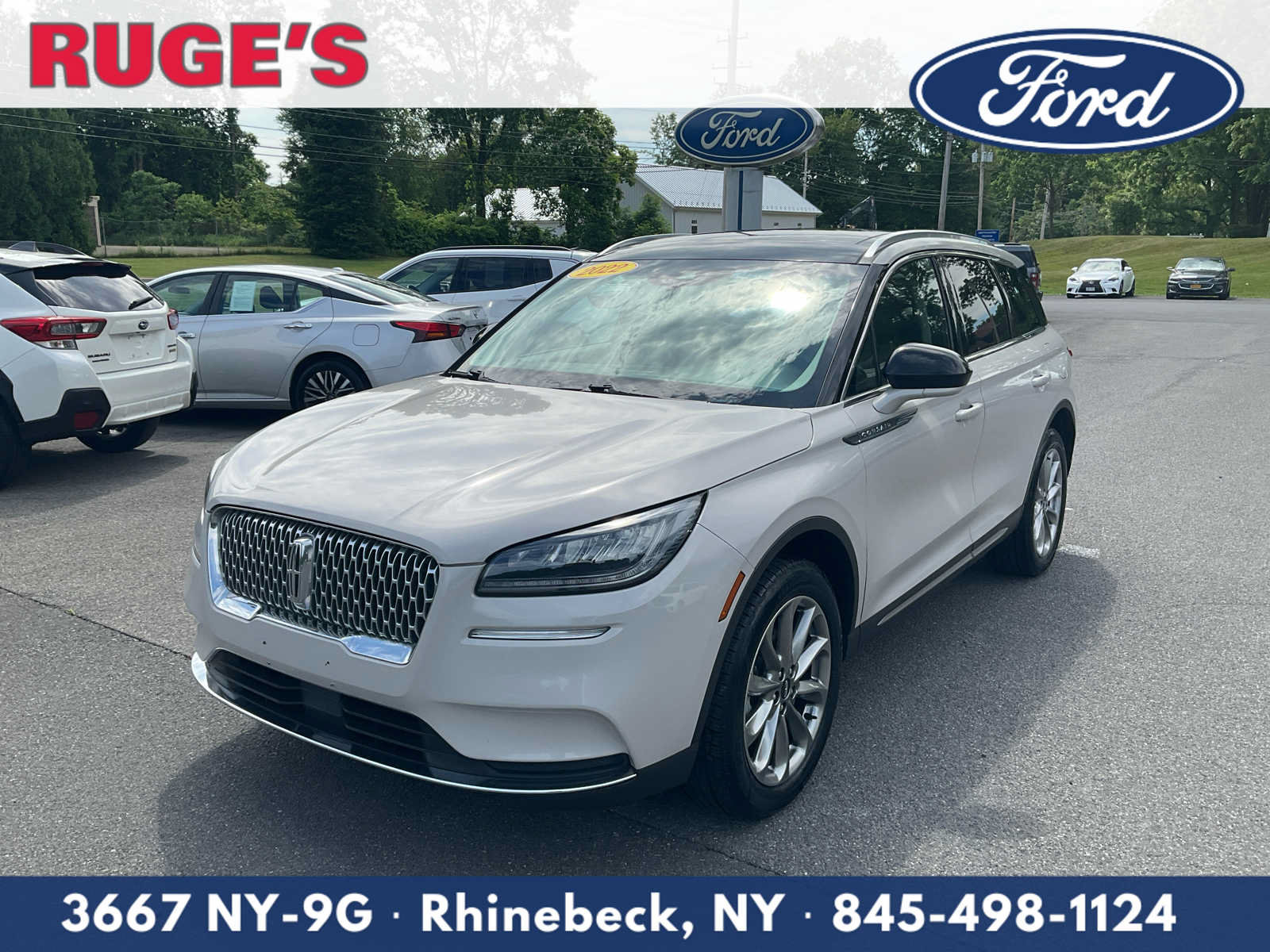 Used 2022 Lincoln Corsair AWD w/ Premium Package image 3