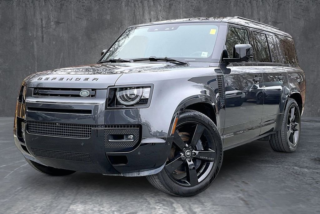 Used 2025 Land Rover Defender 130 X-Dynamic SE