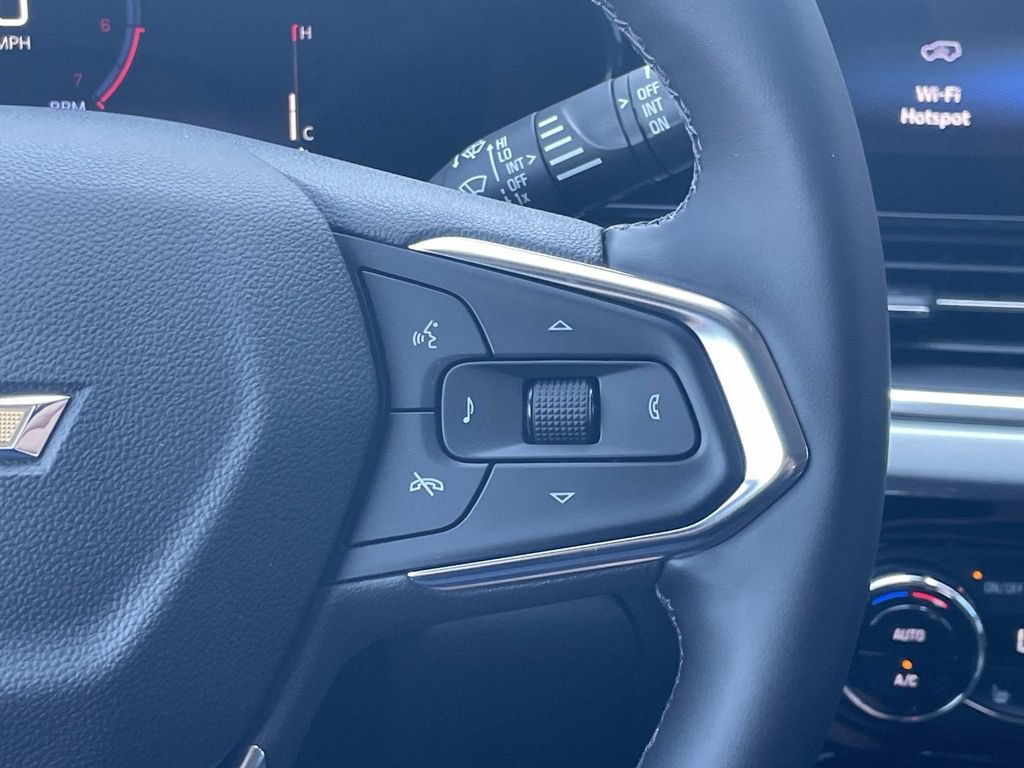 New 2026 Chevrolet Trax LT w/ Driver Confidence Package FWD image 25