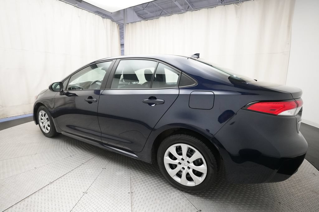 Used 2023 Toyota Corolla LE FWD image 31