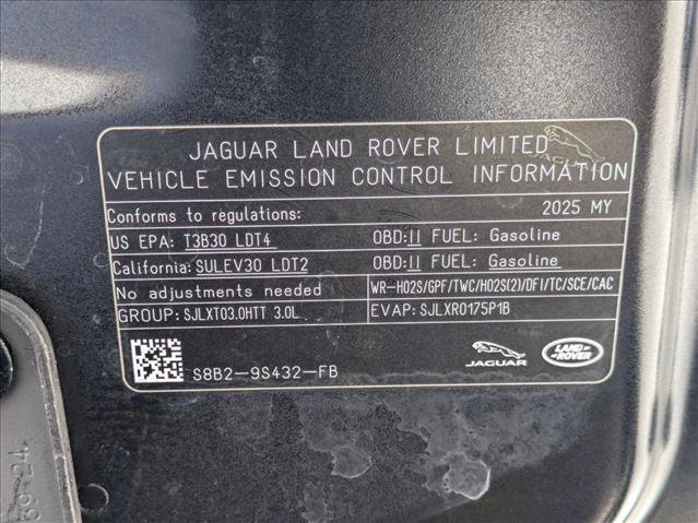 Used 2025 Land Rover Defender 110 X-Dynamic SE image 26