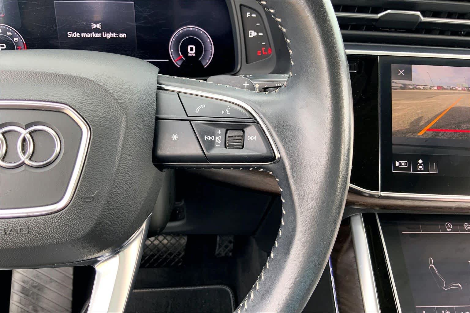 Used 2020 Audi Q8 Premium Plus w/ Premium Plus Package AWD/4WD image 24