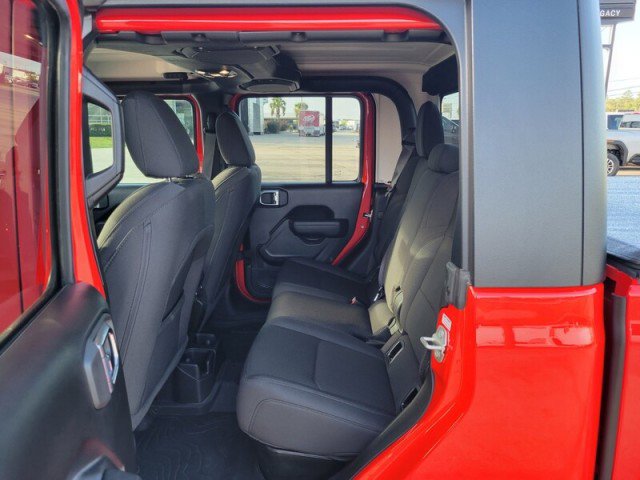 Used 2023 Jeep Gladiator Sport image 23