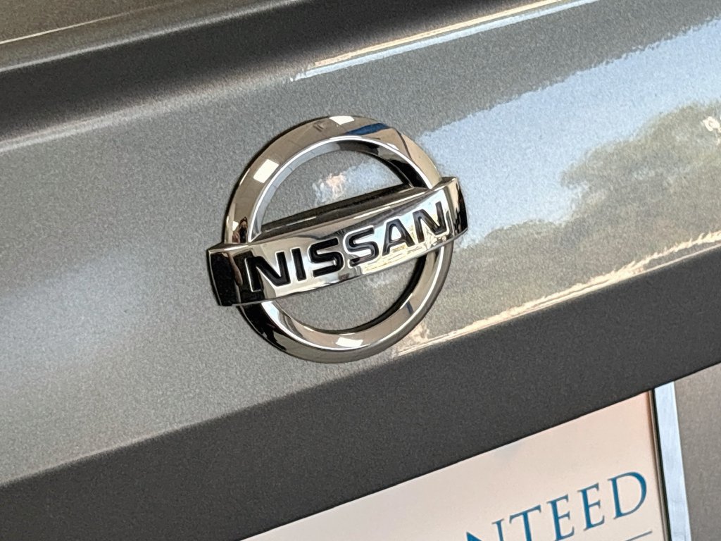 Used 2022 Nissan Altima 2.5 SV FWD image 11