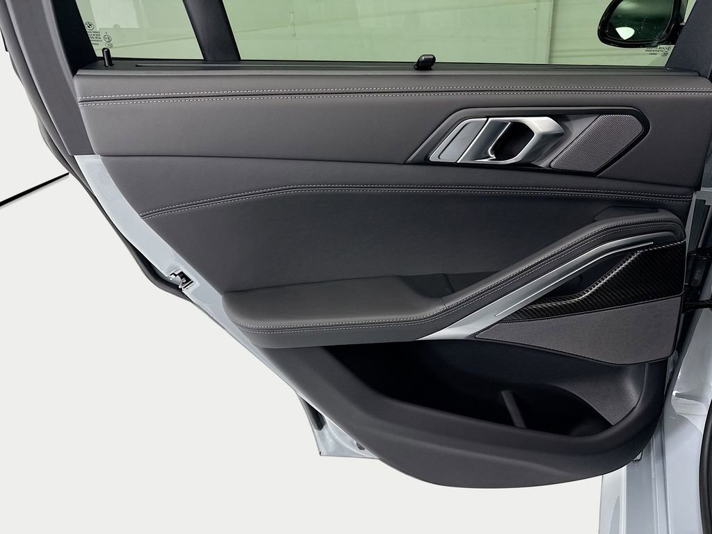New 2027 BMW X6 M60i AWD/4WD image 25