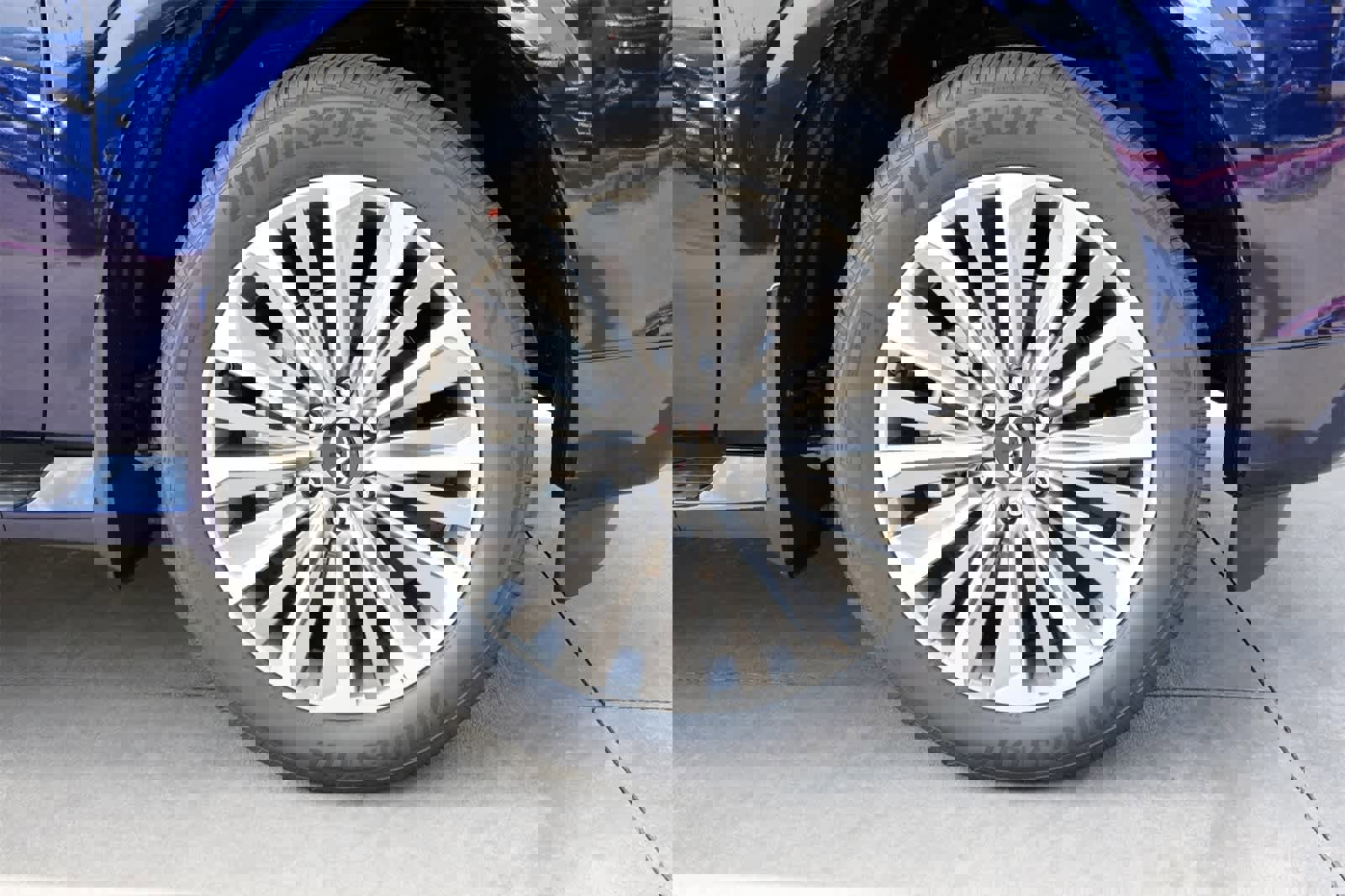 New 2025 INFINITI QX80 Luxe w/ Cargo Package image 27