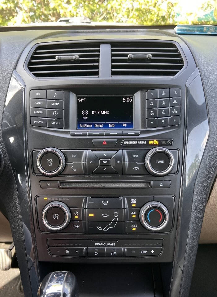 Used 2017 Ford Explorer 4WD image 25