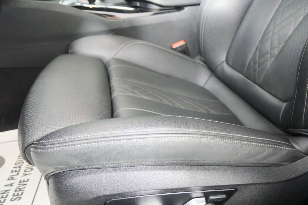 Certified 2023 BMW 530i w/ M Sport Package image 9