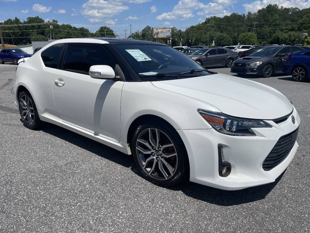 Used 2015 Scion tC FWD image 6