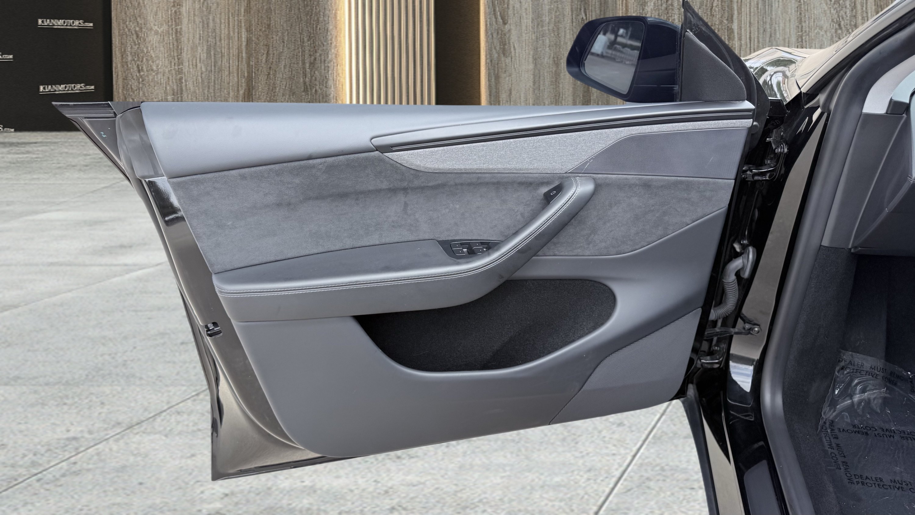 Used 2026 Tesla Model Y Long Range RWD image 16