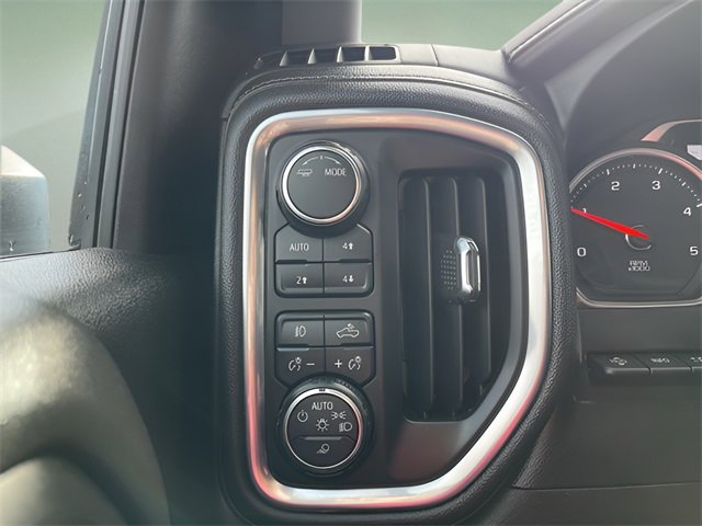 Used 2020 Chevrolet Silverado 2500 LTZ w/ LTZ Premium Package image 14