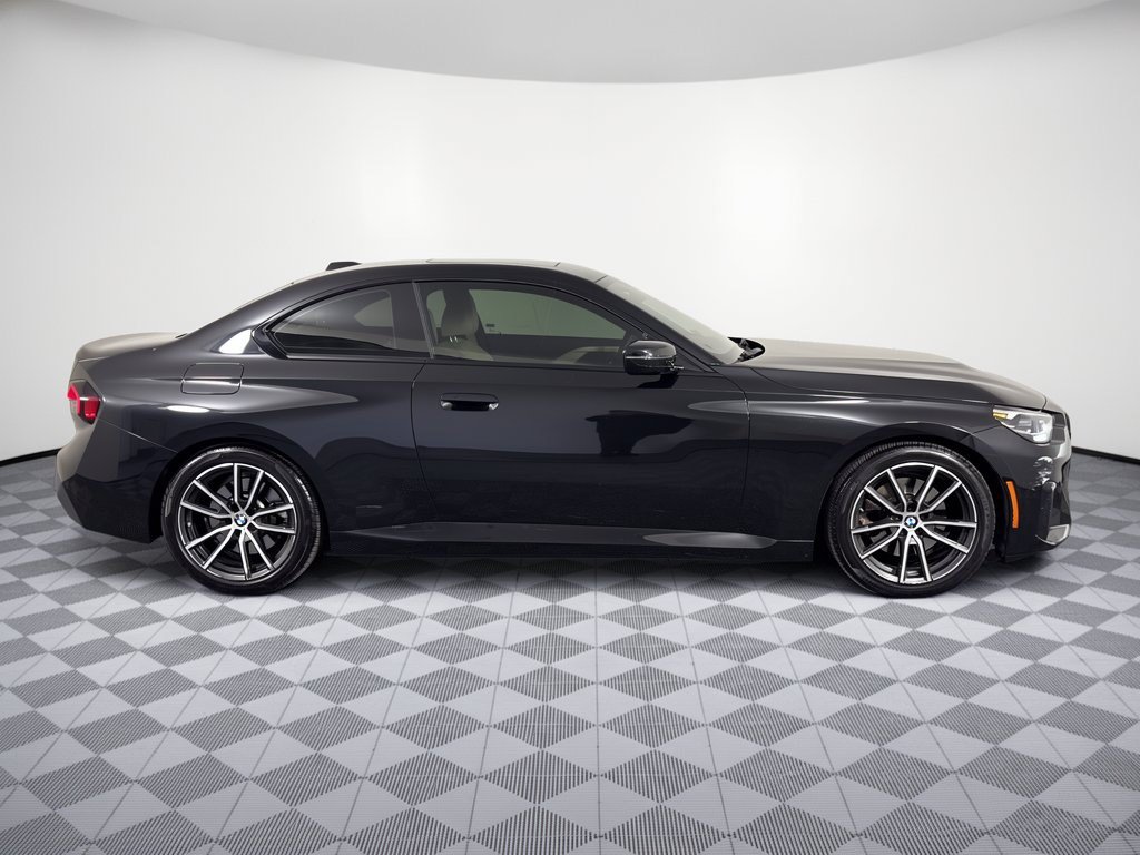 Certified 2024 BMW 230i Coupe w/ Convenience Package RWD image 8