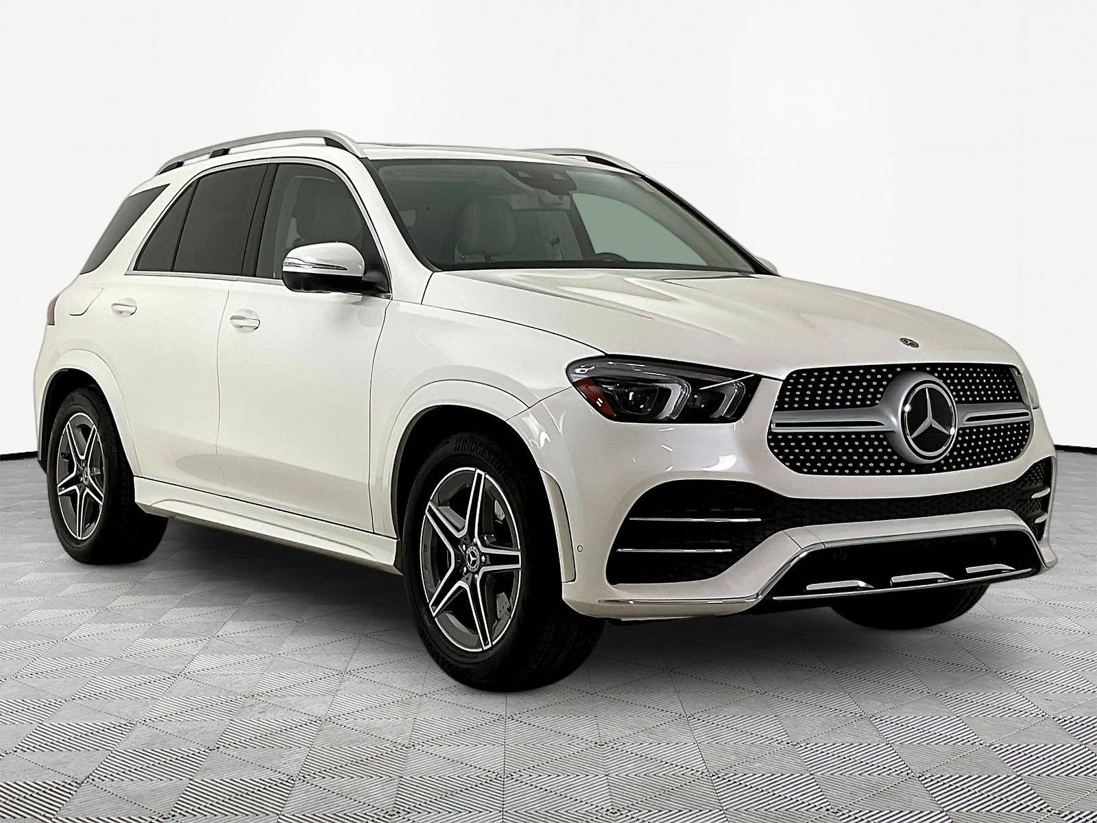 Certified 2020 Mercedes-Benz GLE 580 4MATIC image 3