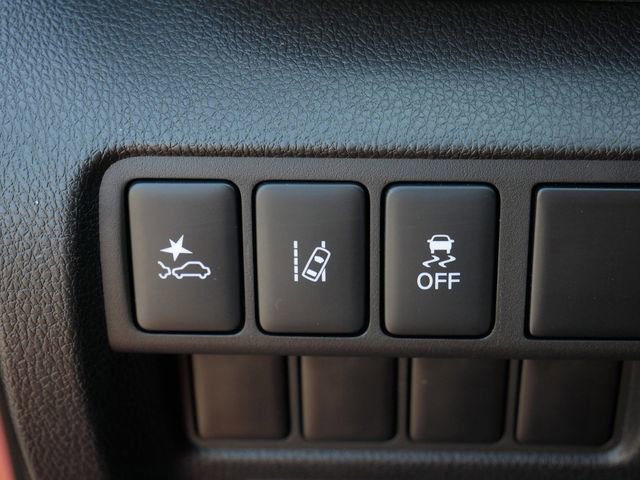 Used 2023 Mitsubishi Eclipse Cross LE AWD/4WD image 17