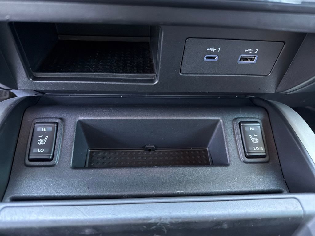 Certified 2024 Nissan Titan SV w/ SV Convenience Package image 30