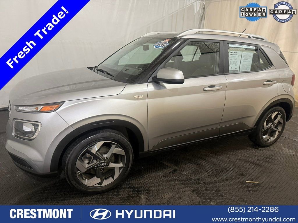 Certified 2023 Hyundai Venue SEL FWD image 5