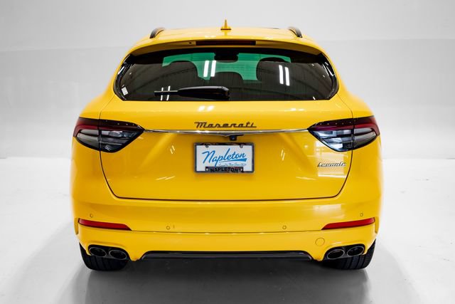 Certified 2022 Maserati Levante GT AWD/4WD image 31