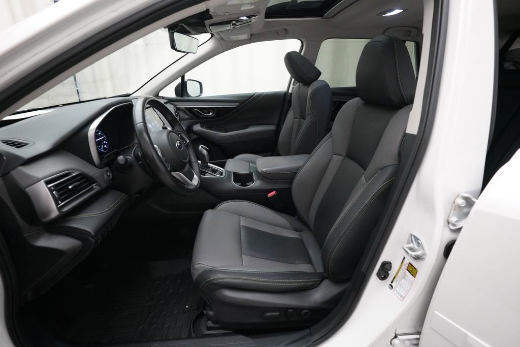 Certified 2023 Subaru Outback Onyx Edition AWD/4WD image 7