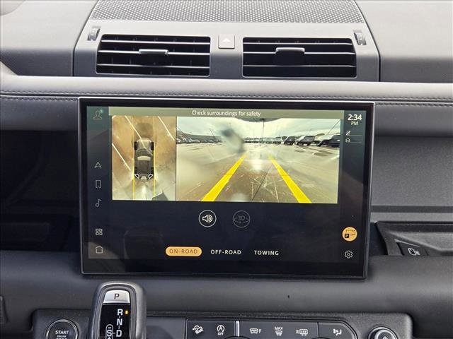 Certified 2023 Land Rover Defender 90 V8 image 13