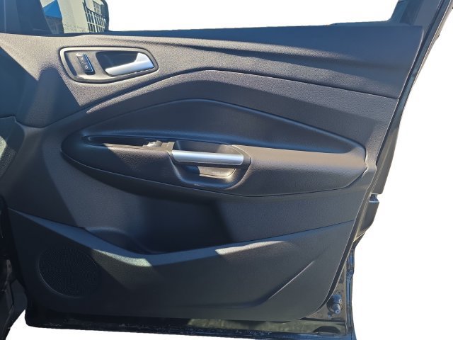 Used 2016 Ford Escape SE w/ SE Leather Comfort Package AWD/4WD image 11