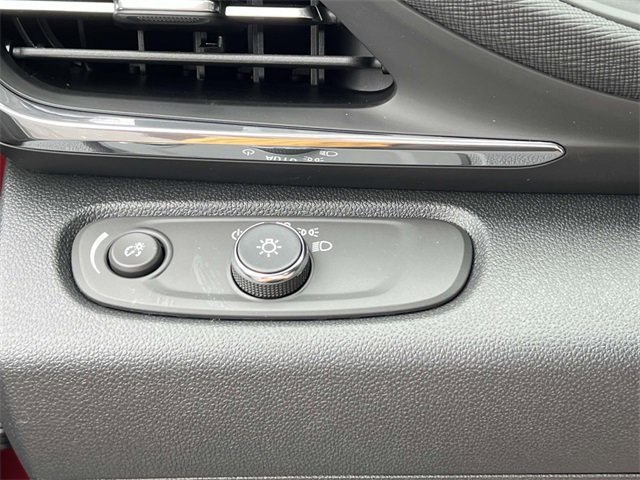 Used 2025 Buick Envista Preferred w/ Convenience I Package image 26