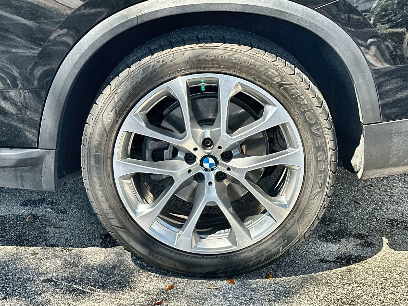 Used 2023 BMW X5 xDrive40i w/ Premium Package AWD/4WD image 14