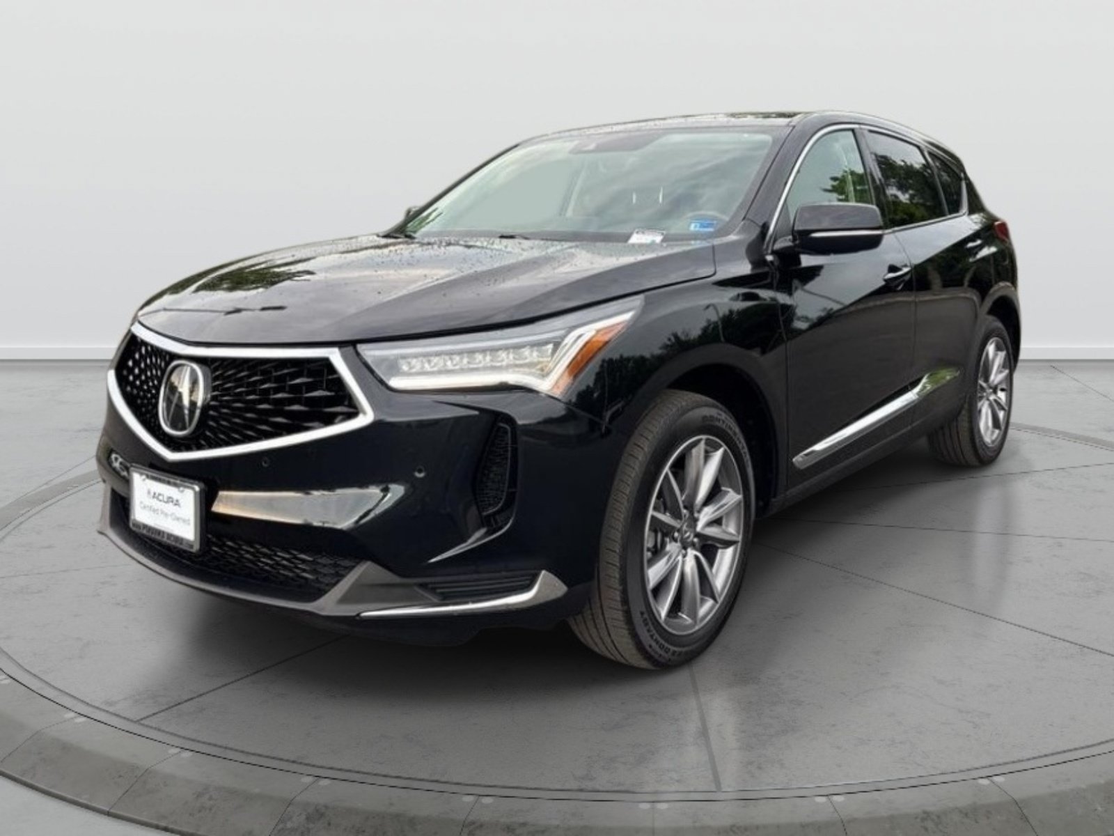 Certified 2024 Acura RDX w/ Technology Package AWD/4WD image 3