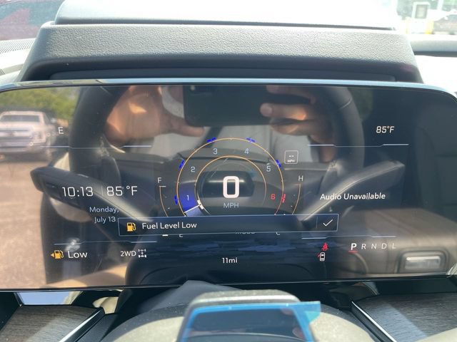 New 2026 Chevrolet Suburban High Country AWD/4WD image 15