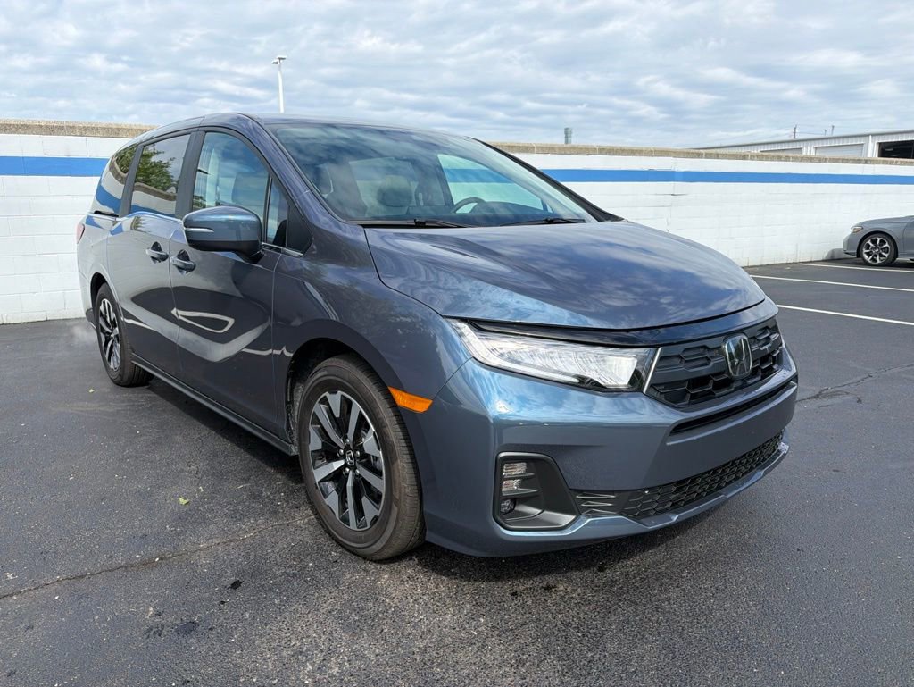 Certified 2026 Honda Odyssey EX-L image 7
