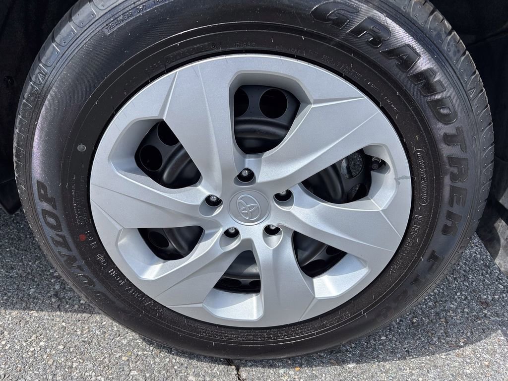 Certified 2025 Toyota RAV4 LE FWD image 45