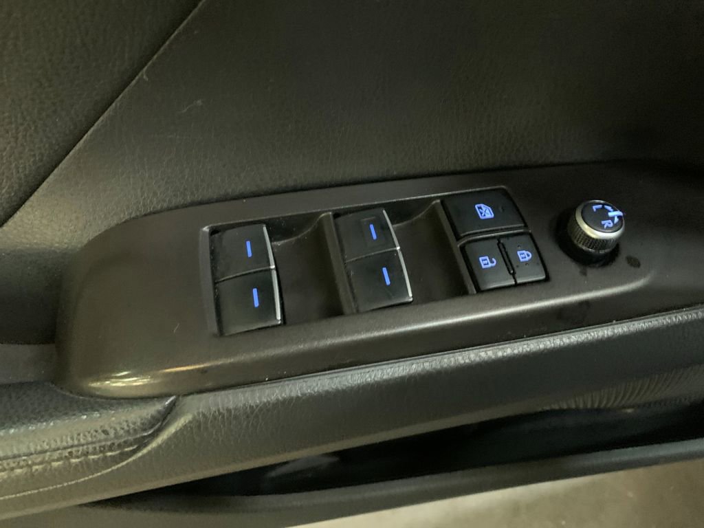 Used 2023 Toyota Camry XSE w/ Cold Weather Package image 13