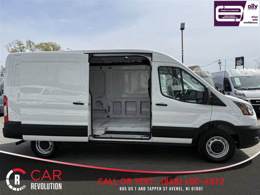 Used 2025 Ford Transit 250 148 Medium Roof RWD image 7