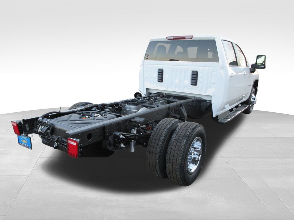 New 2026 Chevrolet Silverado 3500 LT w/ Convenience Package AWD/4WD image 5