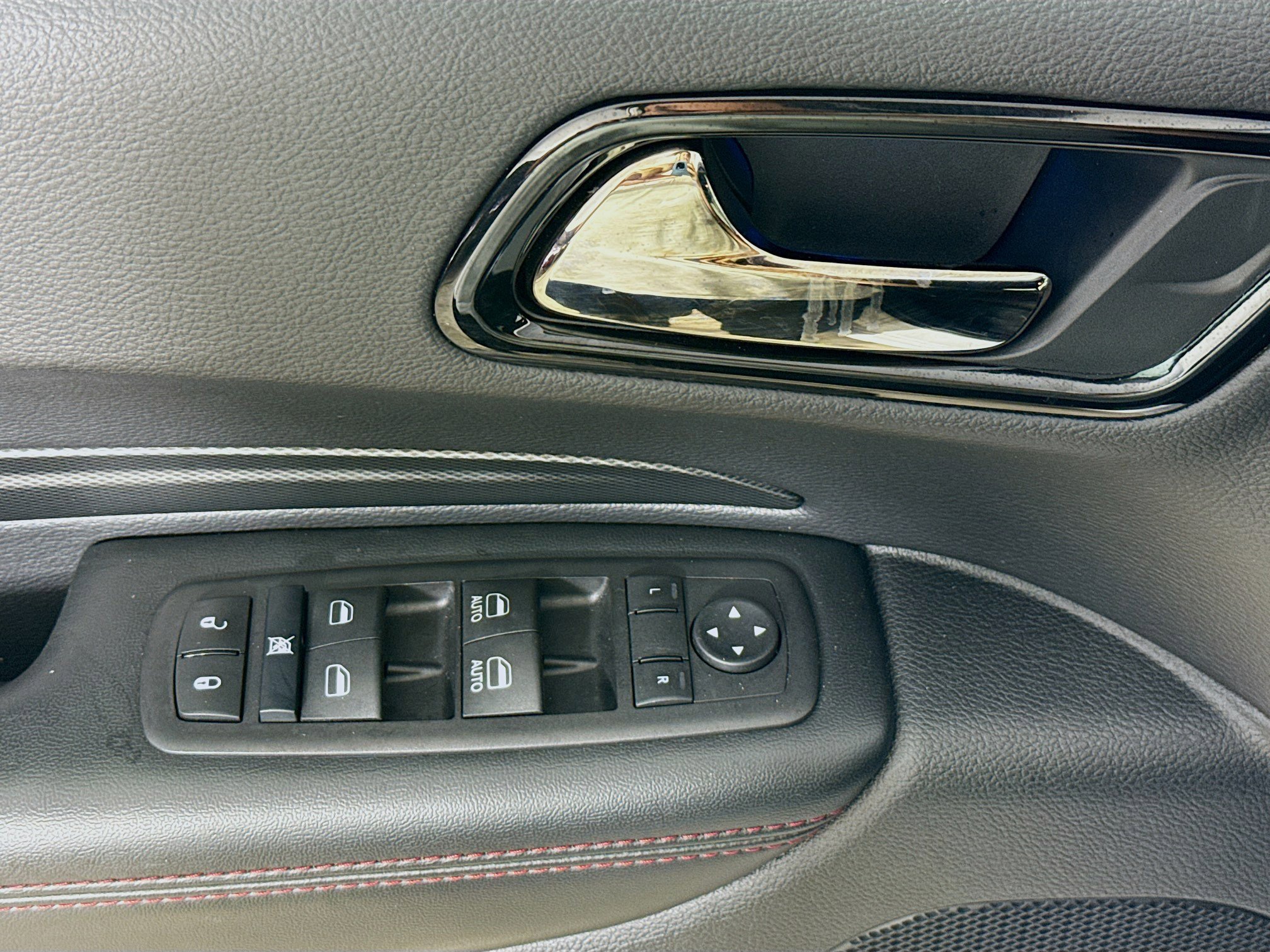 Used 2024 Dodge Durango GT image 20