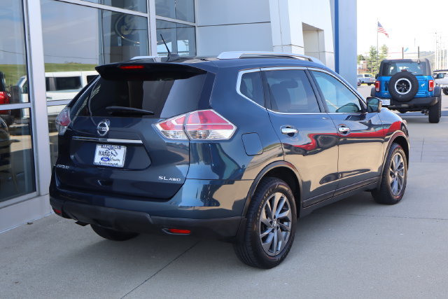 Used 2016 Nissan Rogue SL w/ SL Premium Package AWD/4WD image 3