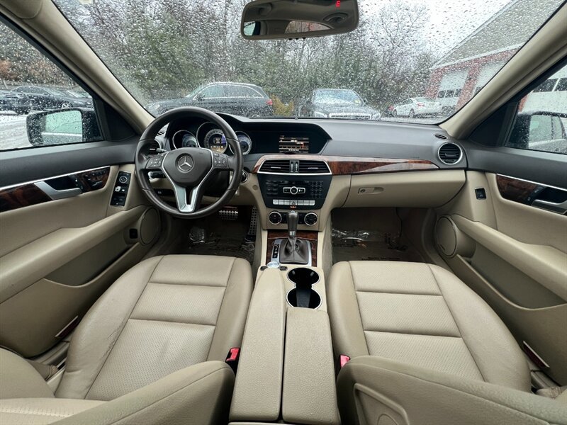 Used 2012 Mercedes-Benz C 300 4MATIC Sedan image 13