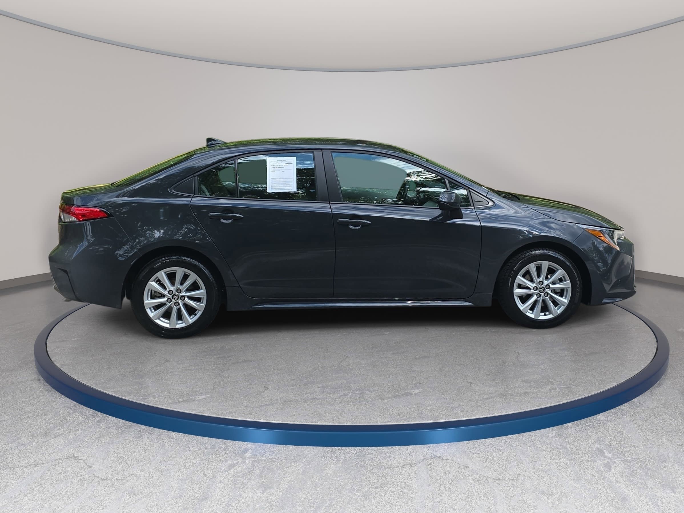 Certified 2025 Toyota Corolla LE w/ LE Premium Package FWD image 4