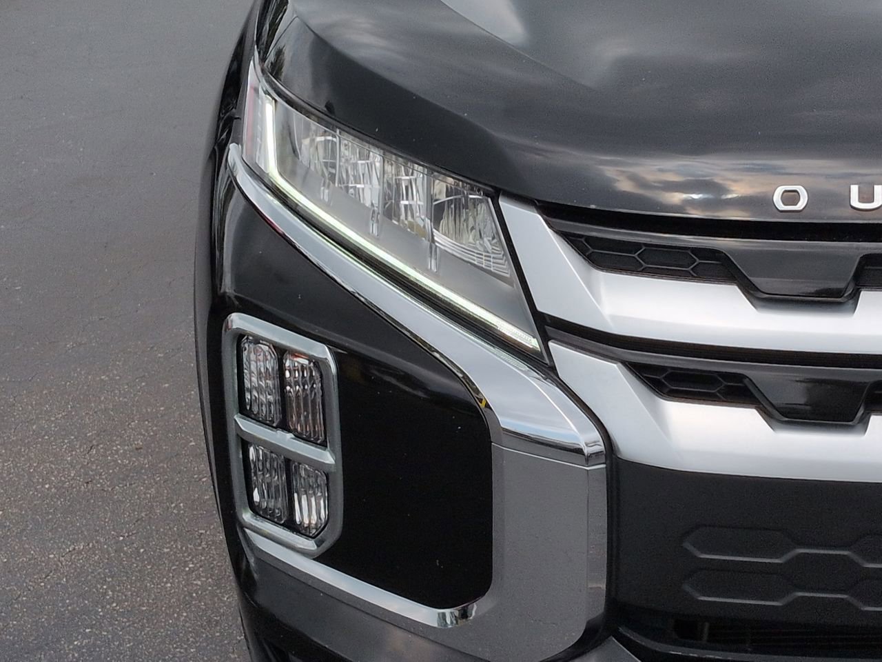 Used 2021 Mitsubishi Outlander Sport SE FWD image 10