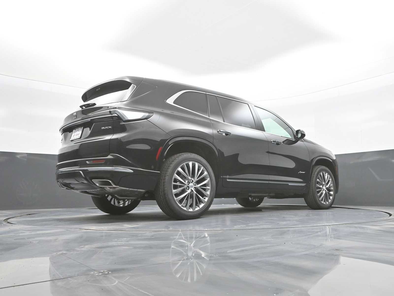 New 2026 Buick Enclave Avenir w/ Super Cruise Package AWD/4WD image 47