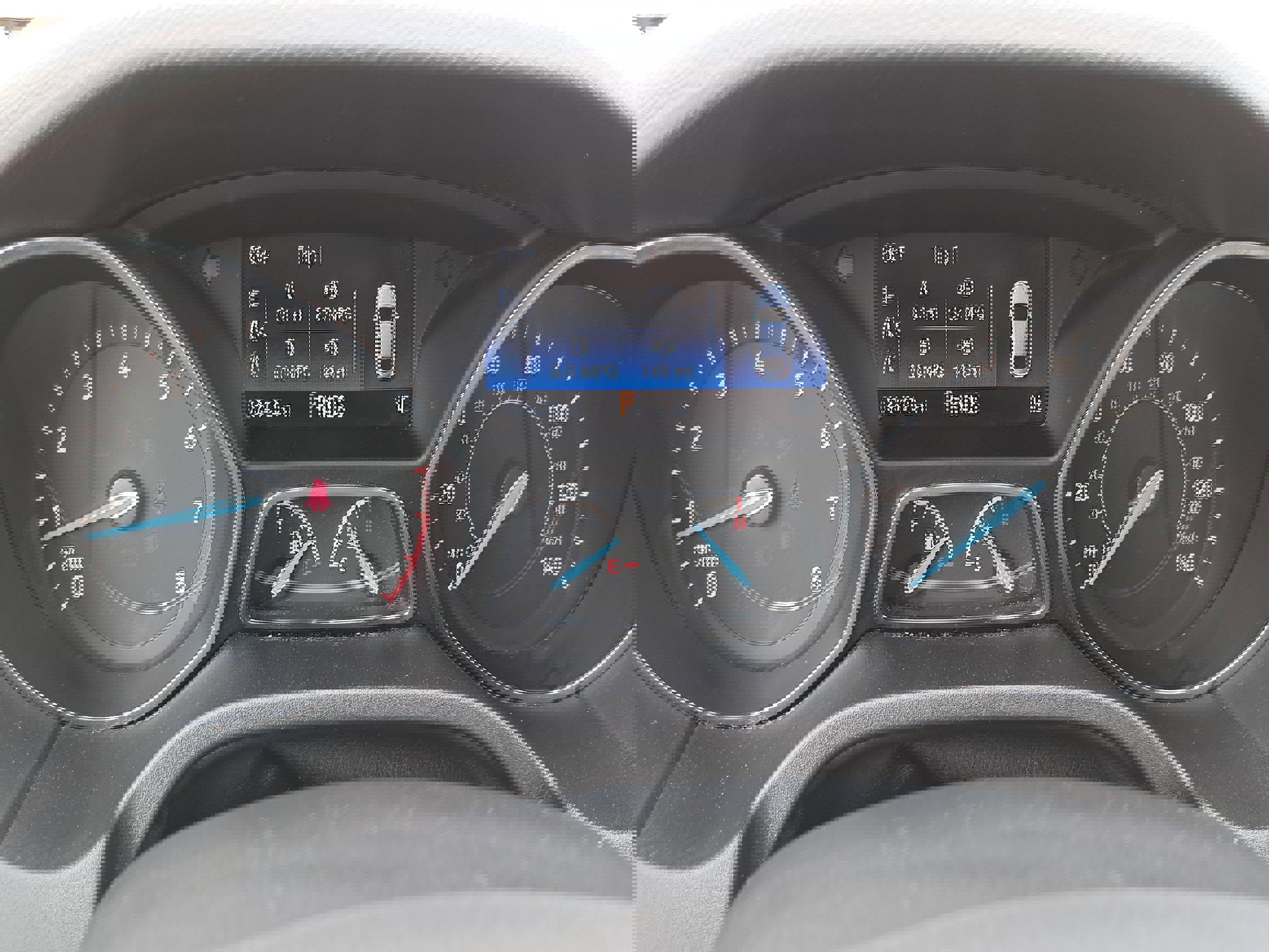 Used 2018 Ford Focus Titanium image 18