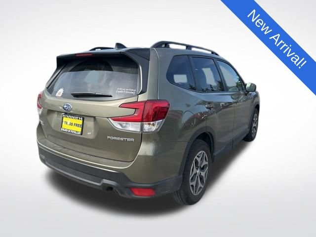 Used 2024 Subaru Forester Premium AWD/4WD image 7
