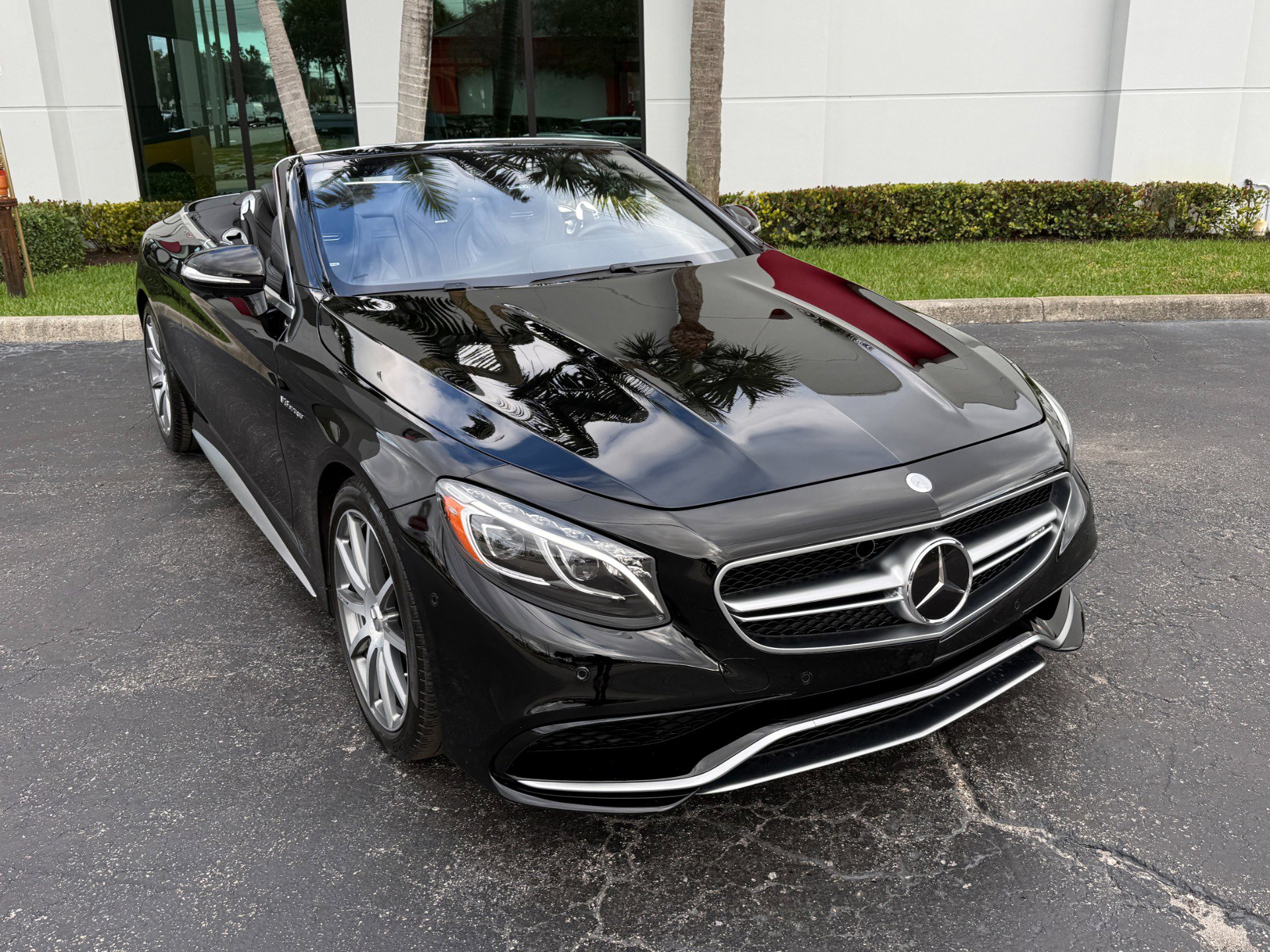 Used 2017 Mercedes-Benz S 63 AMG 4MATIC Cabriolet image 5