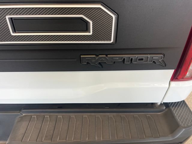 Used 2025 Ford F150 Raptor AWD/4WD image 8