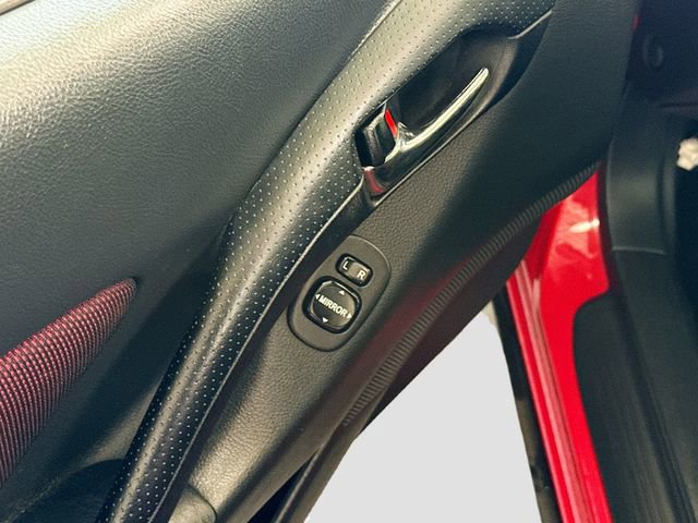 Used 2003 Toyota Celica GT FWD image 17