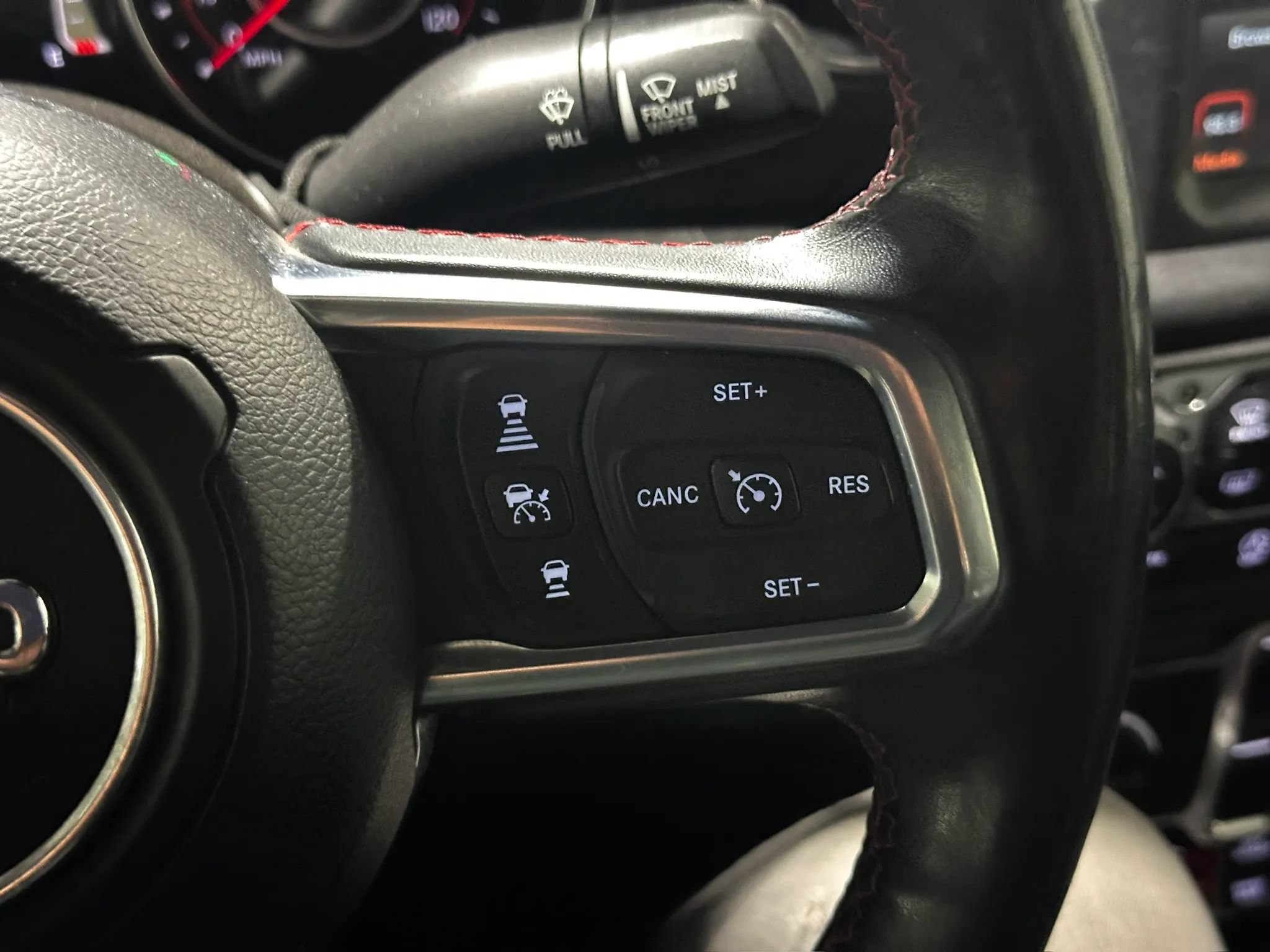 Used 2020 Jeep Gladiator Rubicon AWD/4WD image 31