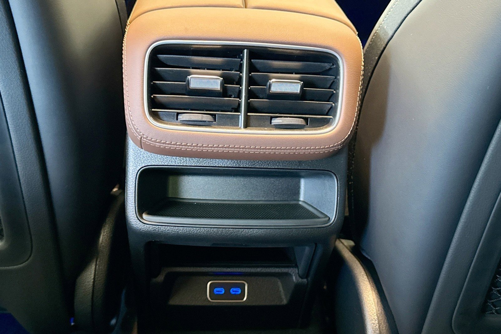 New 2026 Mercedes-Benz GLE 53 AMG 4MATIC Coupe image 23